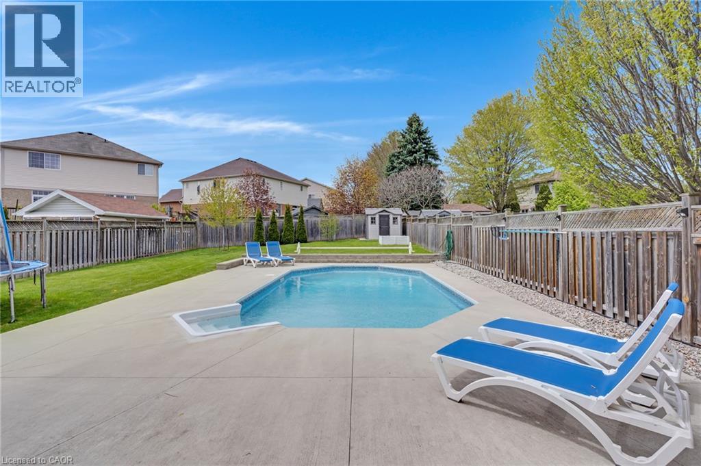 237 WATERBEND Crescent thumbnail 46