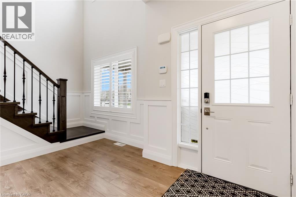 237 WATERBEND Crescent thumbnail 5