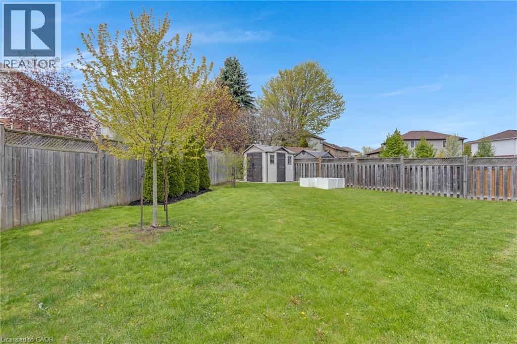 237 WATERBEND Crescent thumbnail 50