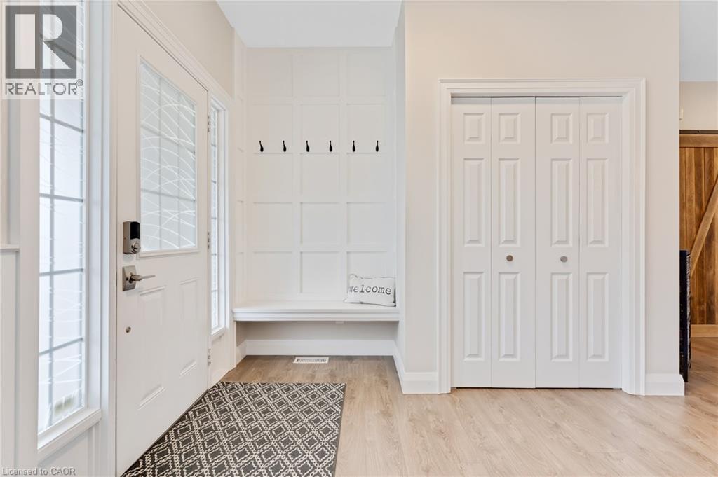 237 WATERBEND Crescent thumbnail 8