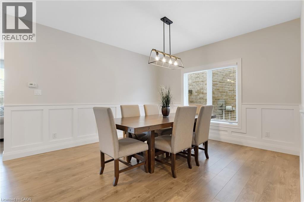 237 WATERBEND Crescent thumbnail 9