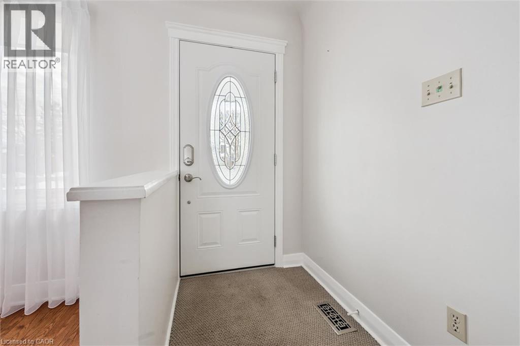 390 DUMFRIES Avenue thumbnail 5