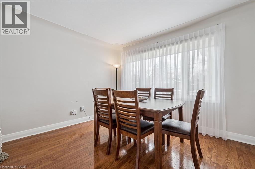 390 DUMFRIES Avenue thumbnail 9