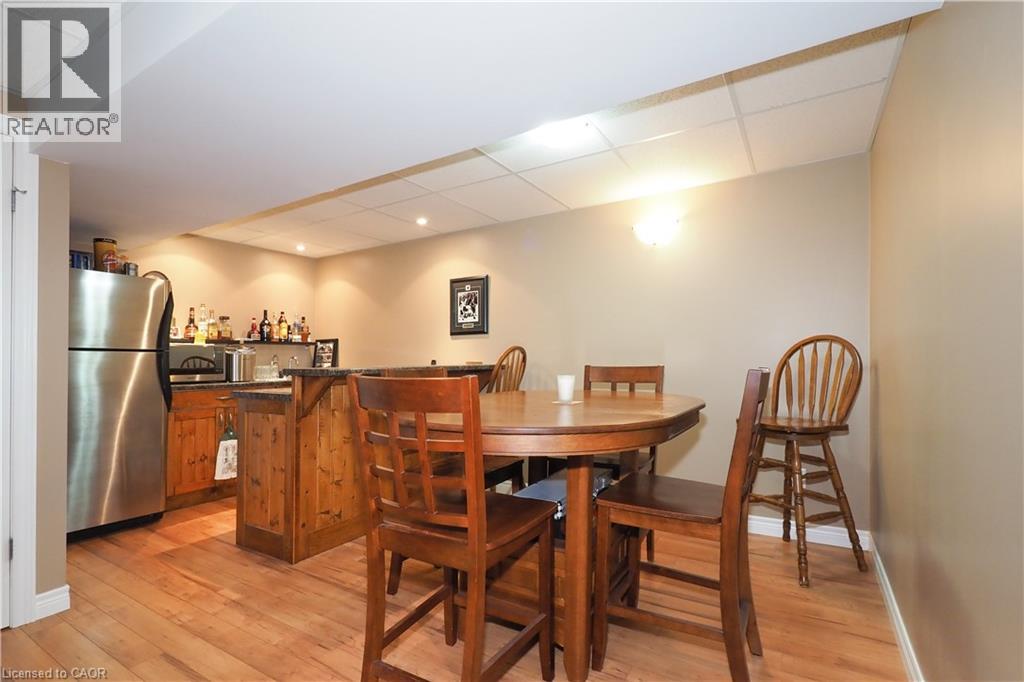 565 SPRINGWATER Drive thumbnail 25