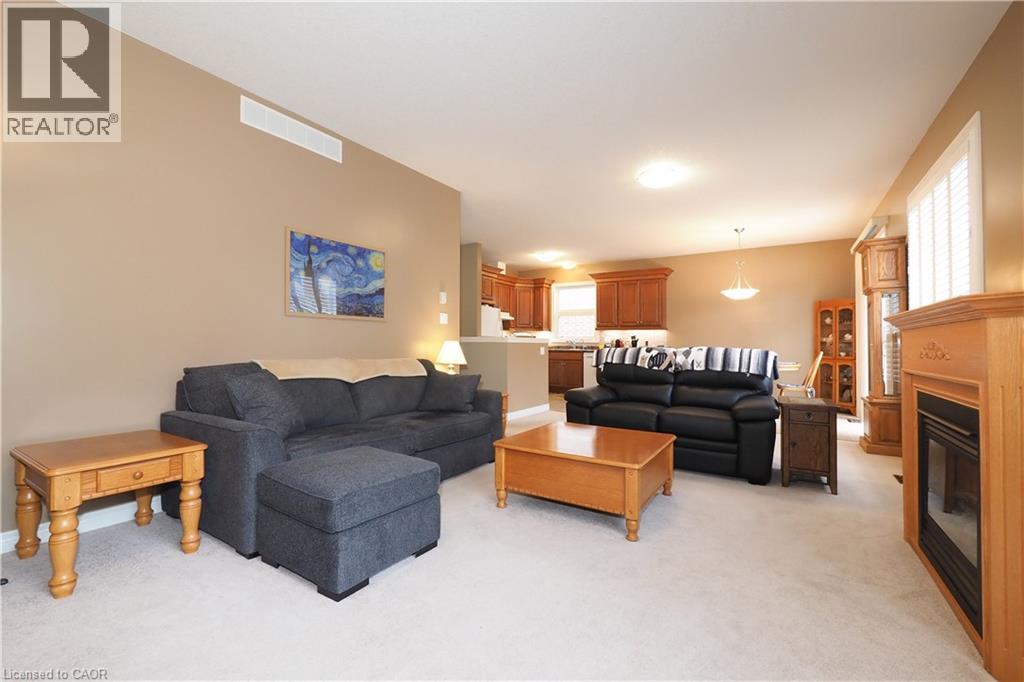 565 SPRINGWATER Drive thumbnail 6