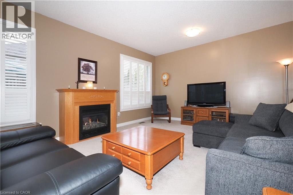 565 SPRINGWATER Drive thumbnail 5