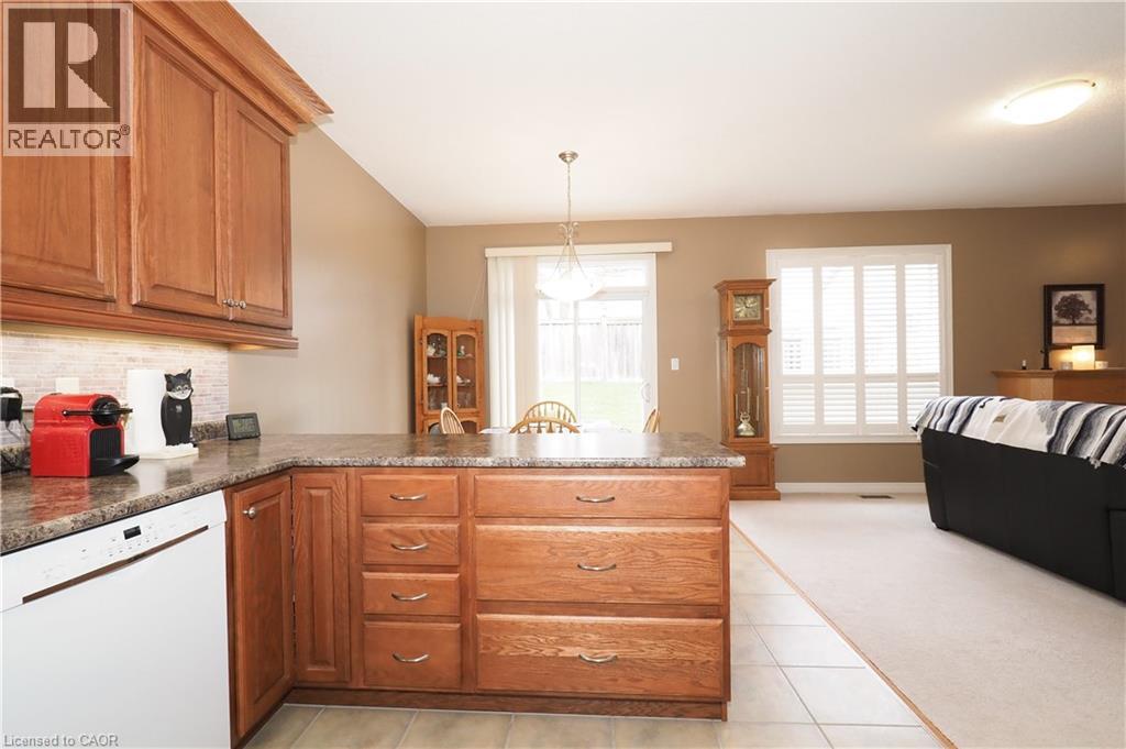 565 SPRINGWATER Drive thumbnail 12