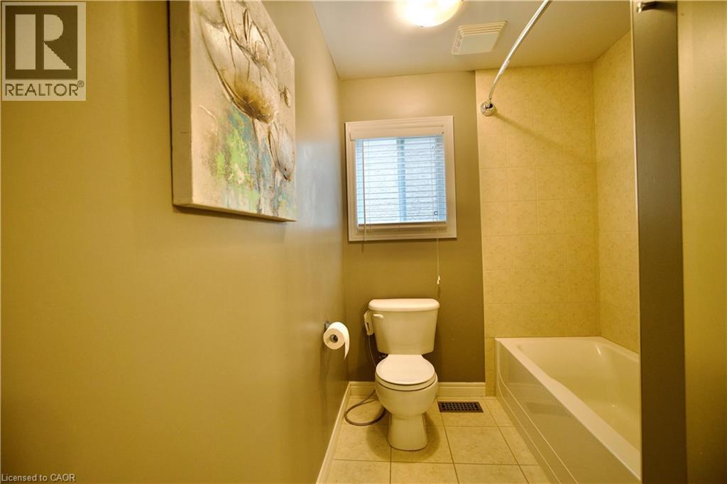 704 ZURICH Drive thumbnail 36