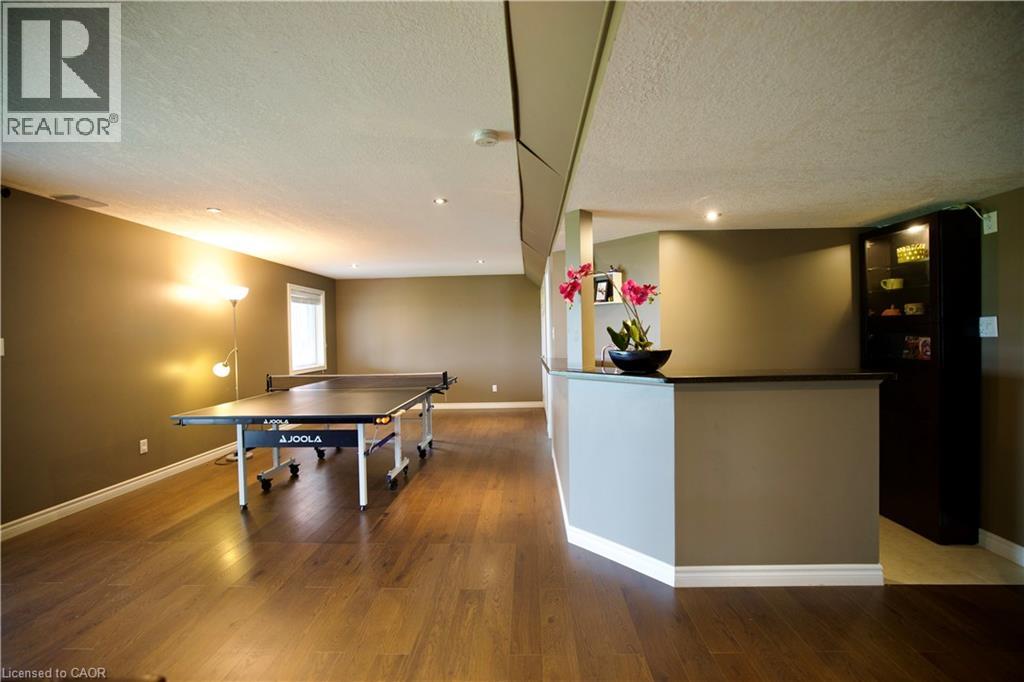 704 ZURICH Drive thumbnail 41