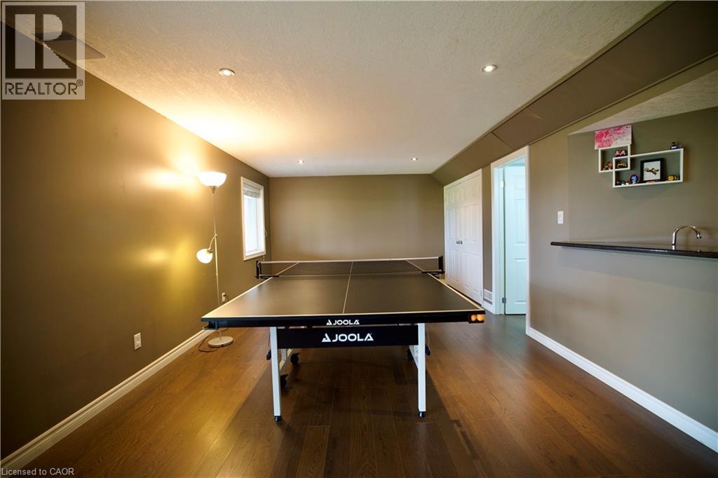 704 ZURICH Drive thumbnail 42