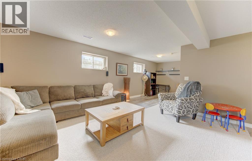 108 OPRINGTON Court thumbnail 20