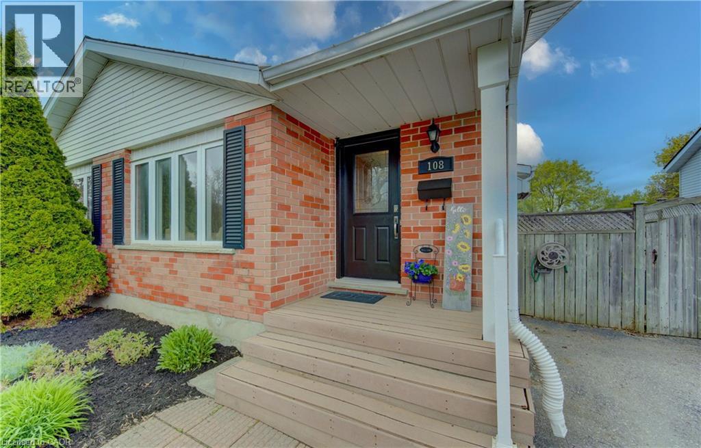 108 OPRINGTON Court thumbnail 3