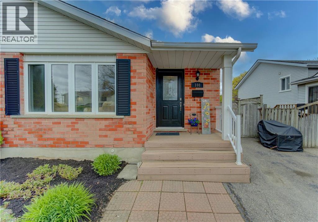 108 OPRINGTON Court thumbnail 4