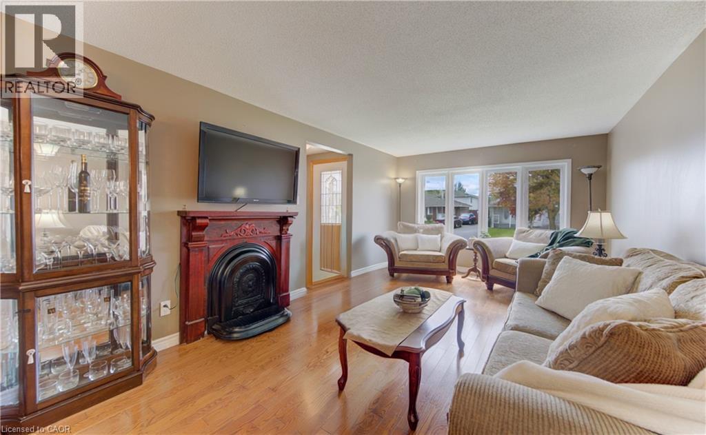 108 OPRINGTON Court thumbnail 9