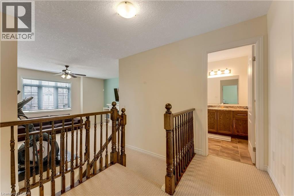 109 ROBERT SIMONE Way thumbnail 19