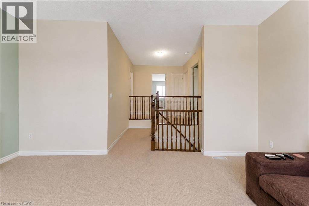 109 ROBERT SIMONE Way thumbnail 15