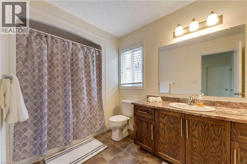 109 ROBERT SIMONE Way thumbnail 22