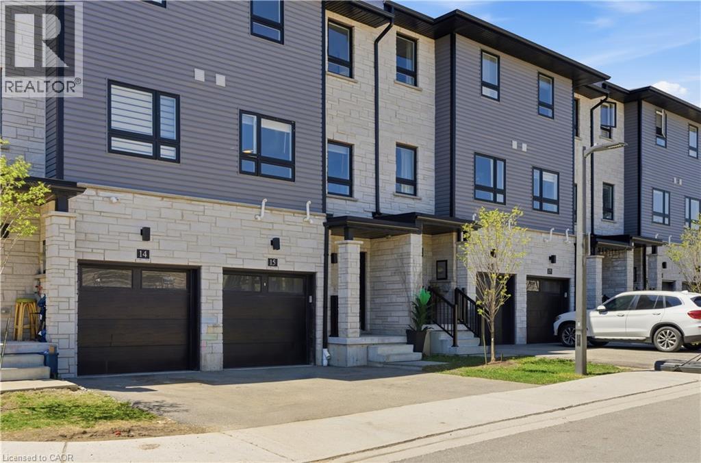 51 SPARROW Avenue Unit# 15 thumbnail 3