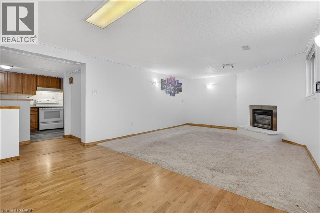 270 MAUSSER Avenue thumbnail 36