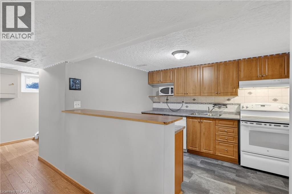 270 MAUSSER Avenue thumbnail 28