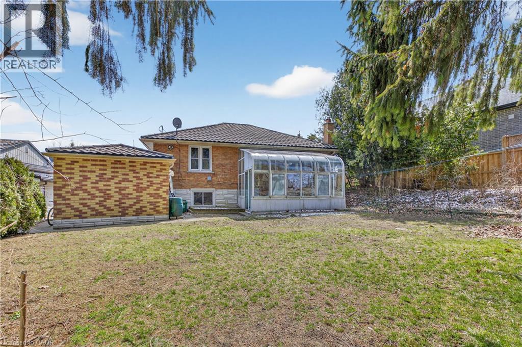 270 MAUSSER Avenue thumbnail 4