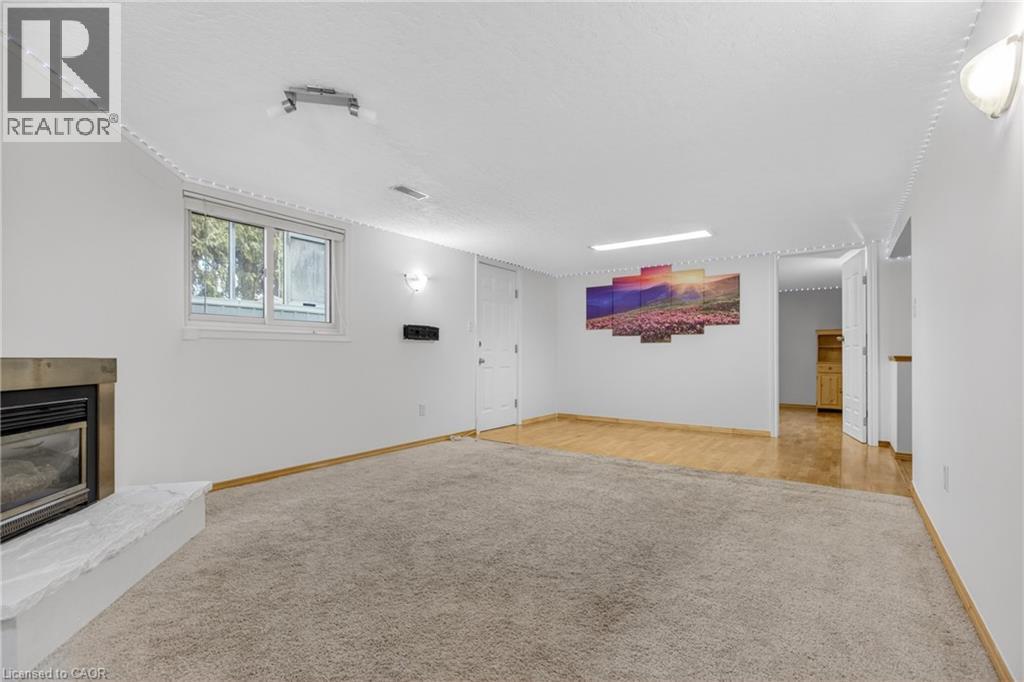 270 MAUSSER Avenue thumbnail 37