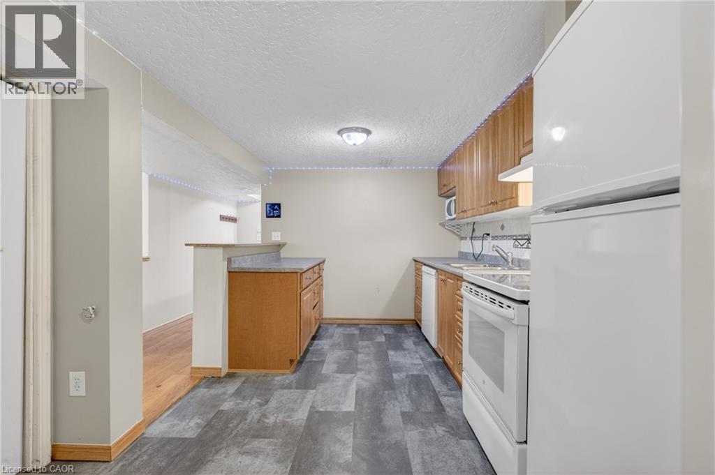 270 MAUSSER Avenue thumbnail 31