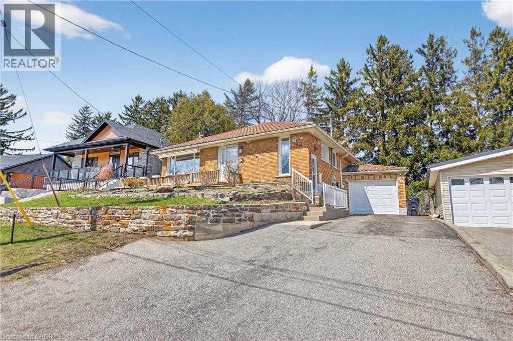 270 MAUSSER Avenue thumbnail 2