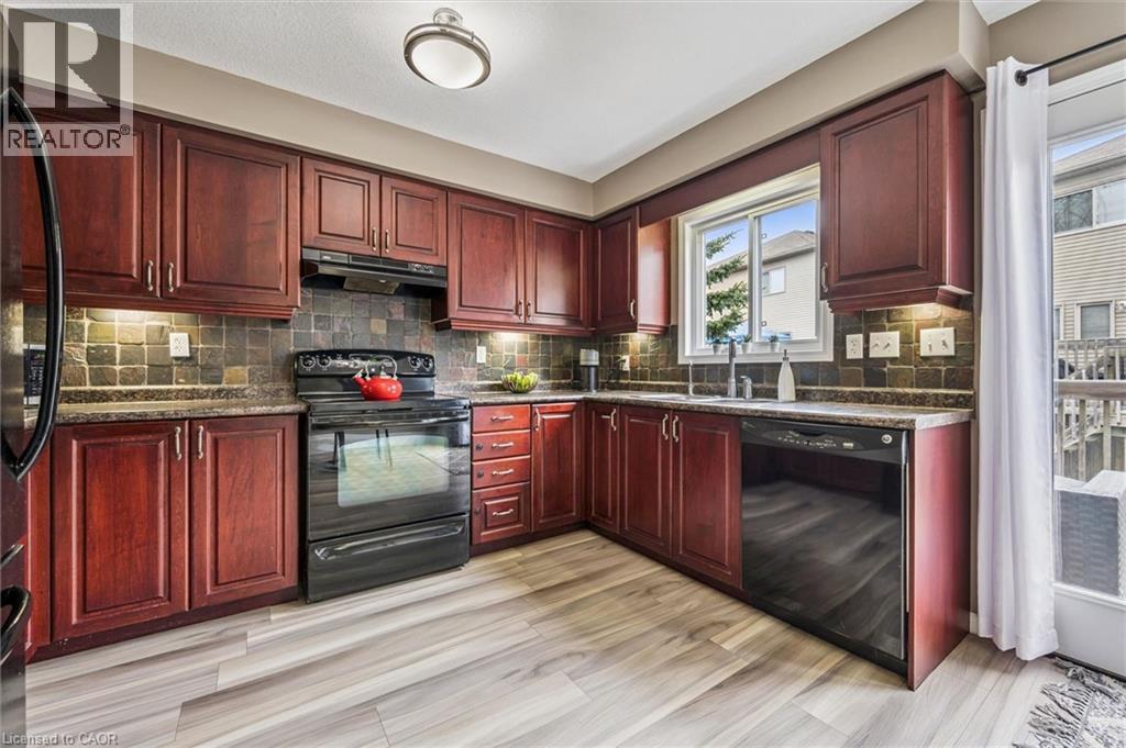 1941 OTTAWA Street S Unit# 15B thumbnail 13