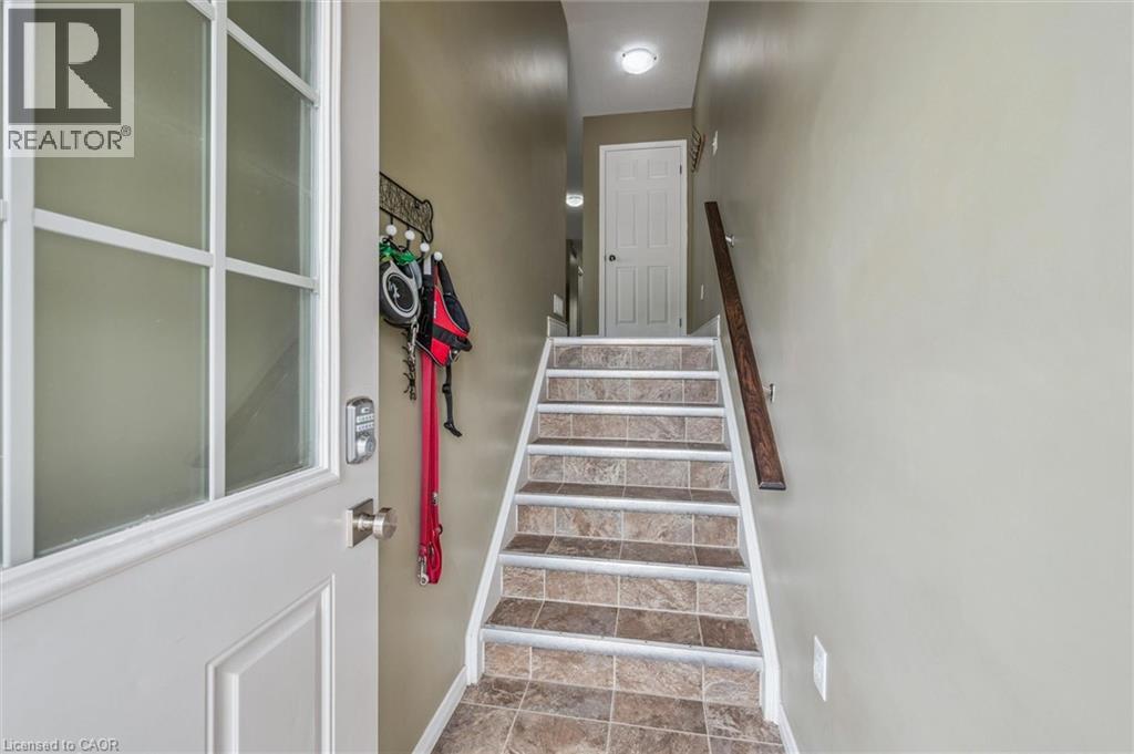 1941 OTTAWA Street S Unit# 15B thumbnail 5