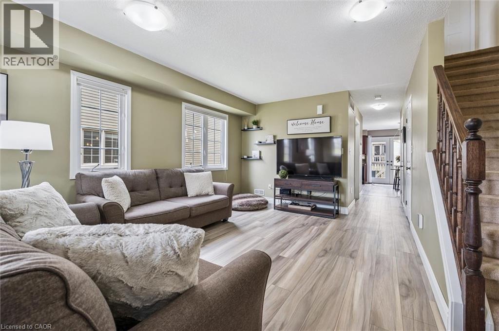 1941 OTTAWA Street S Unit# 15B thumbnail 9