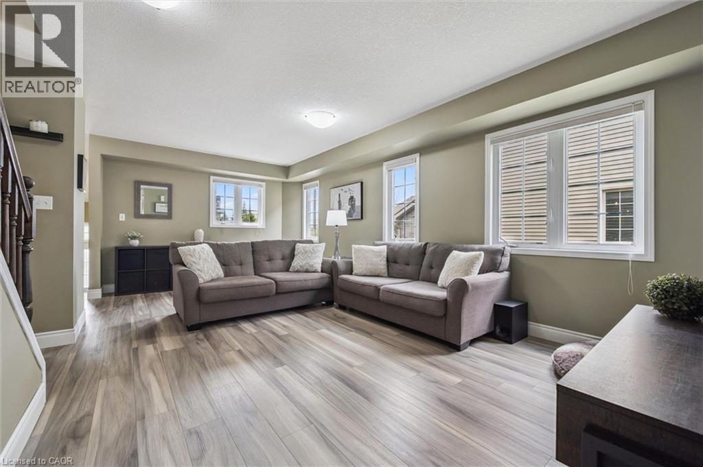 1941 OTTAWA Street S Unit# 15B thumbnail 8