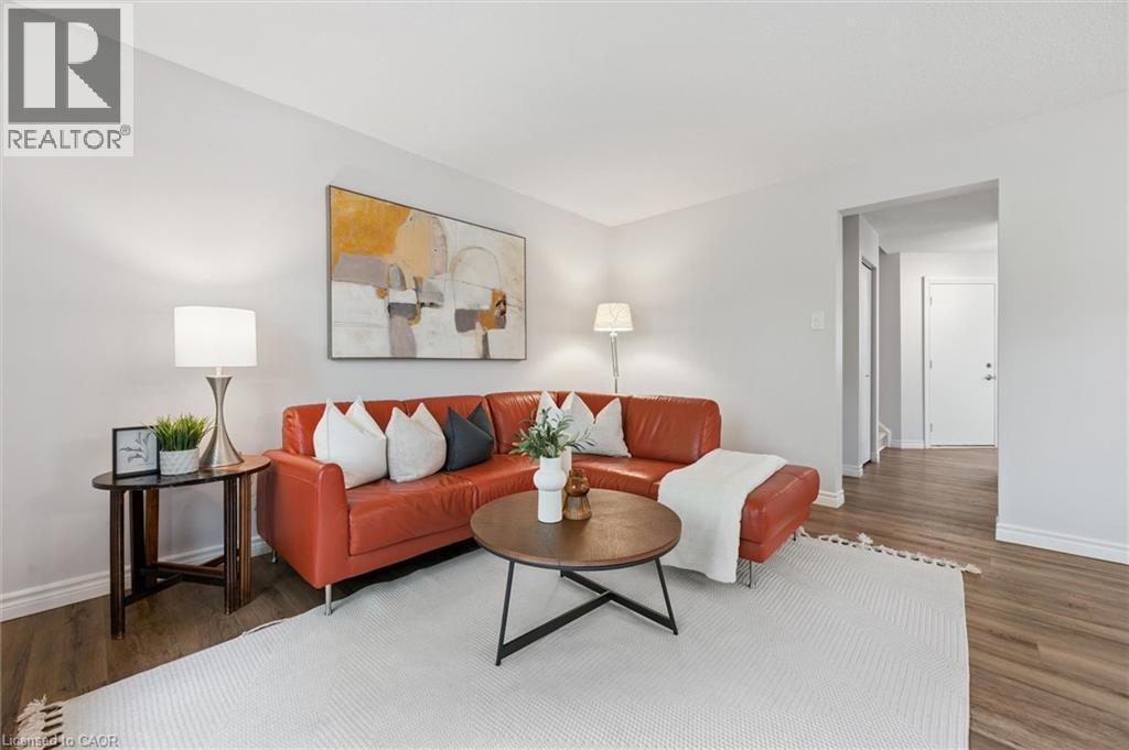 375 KINGSCOURT Drive Unit# 27 thumbnail 12