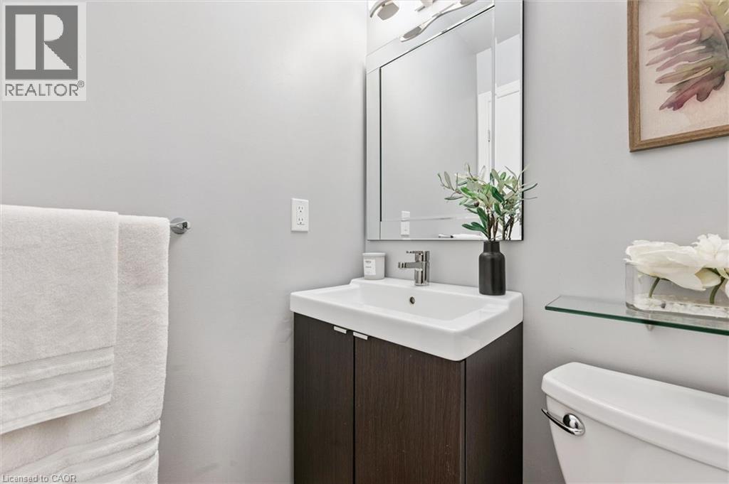 375 KINGSCOURT Drive Unit# 27 thumbnail 14