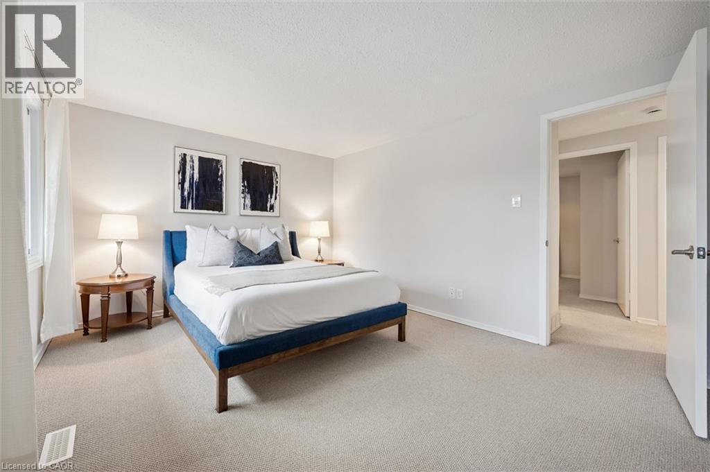 375 KINGSCOURT Drive Unit# 27 thumbnail 16