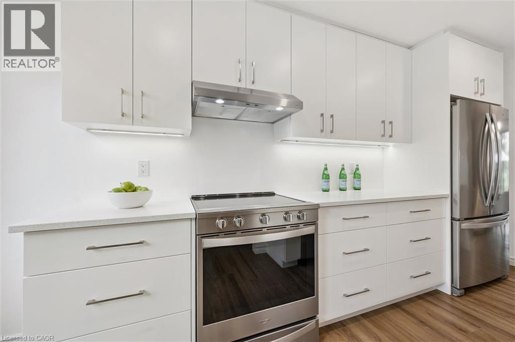 375 KINGSCOURT Drive Unit# 27 thumbnail 5