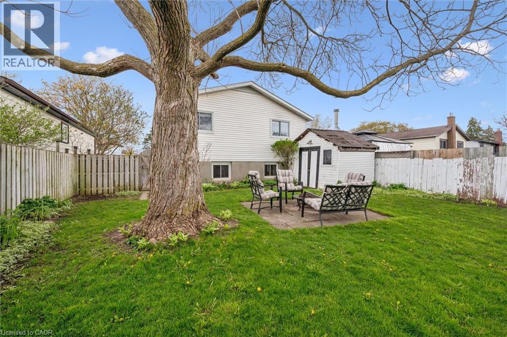 49 BROKEN OAK Crescent thumbnail 34