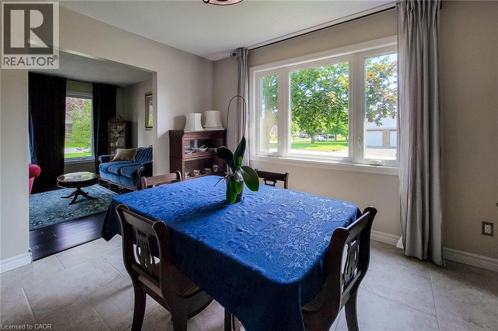49 ASHWOOD Drive thumbnail 19