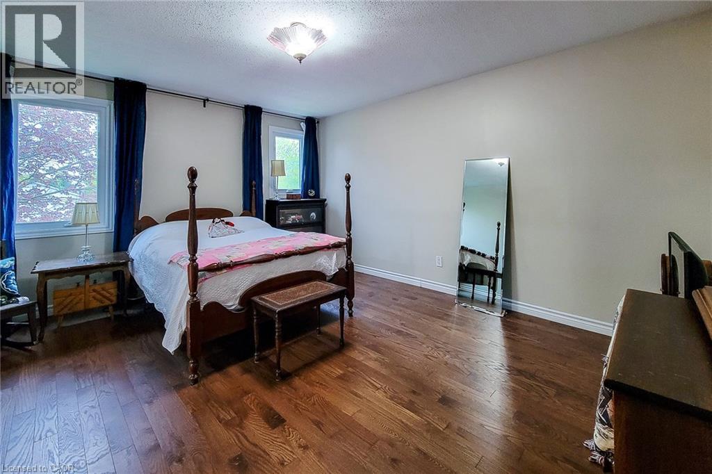 49 ASHWOOD Drive thumbnail 30