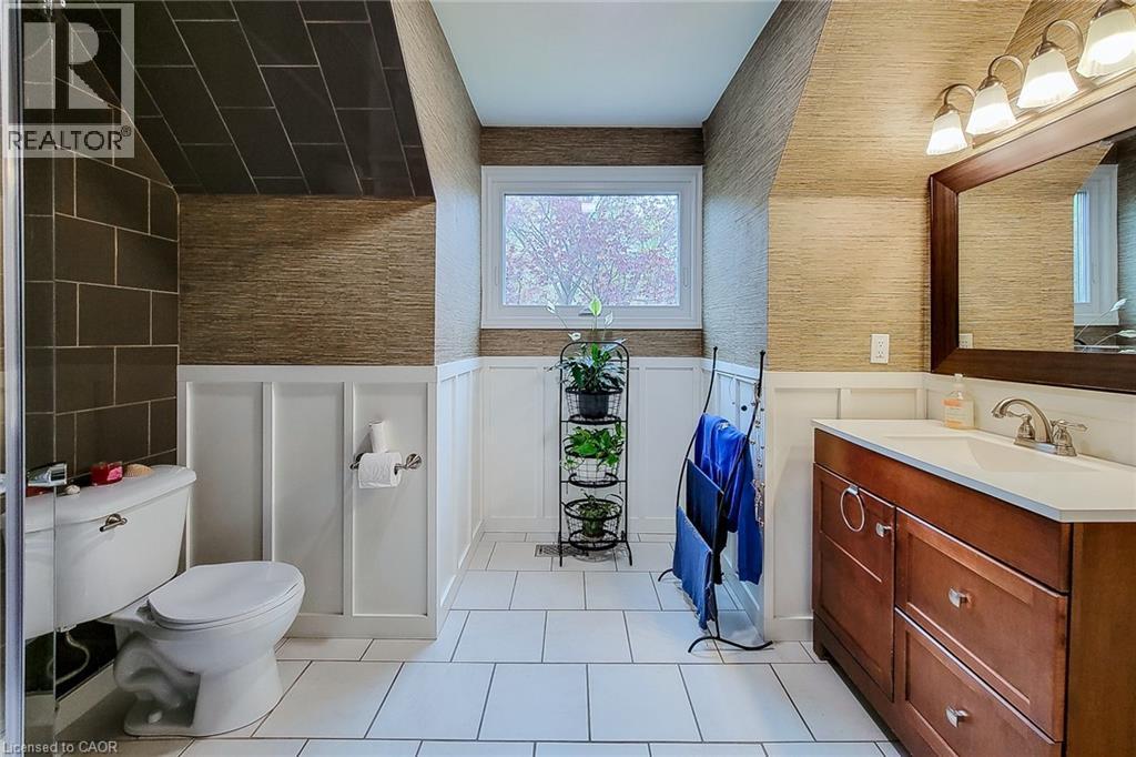 49 ASHWOOD Drive thumbnail 32