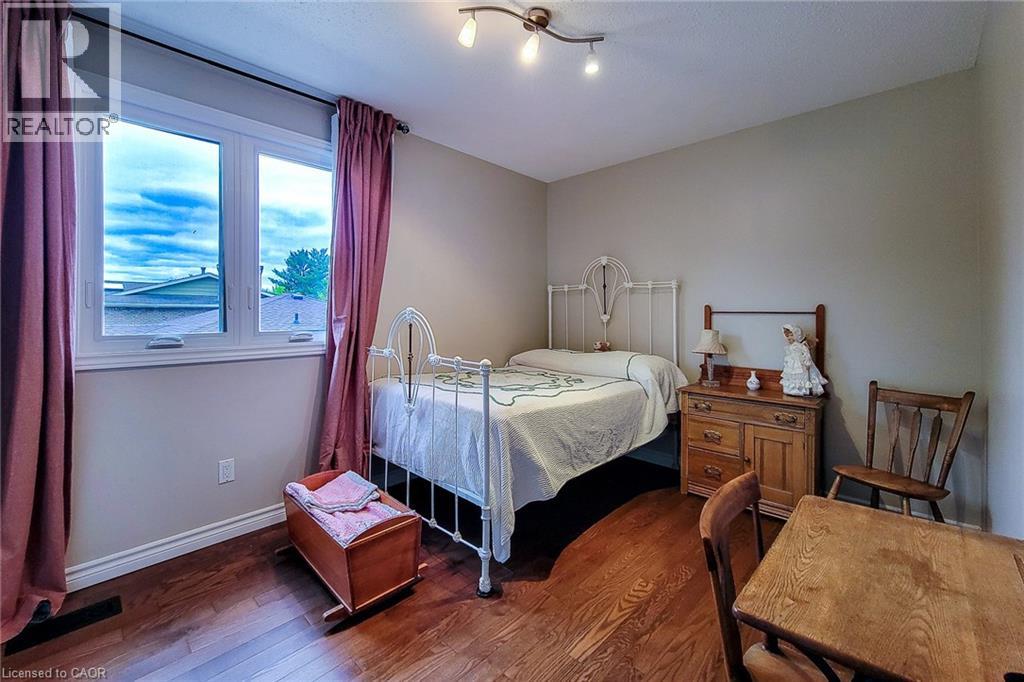 49 ASHWOOD Drive thumbnail 36