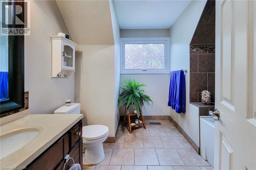 49 ASHWOOD Drive thumbnail 37