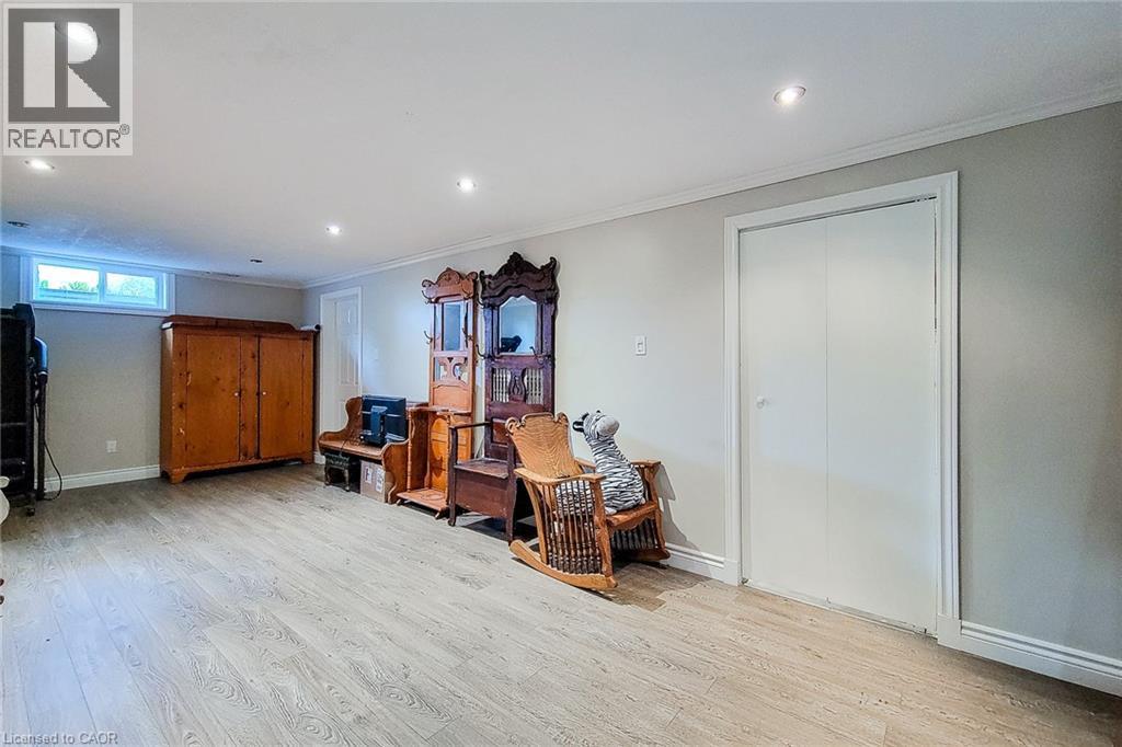 49 ASHWOOD Drive thumbnail 42