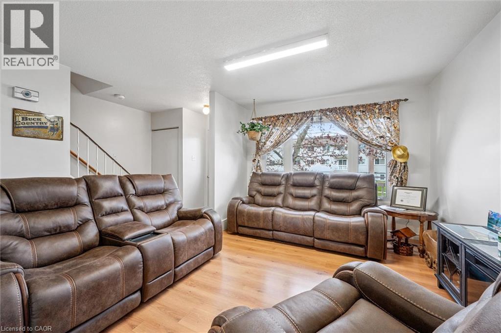 105 ORIOLE Parkway thumbnail 10