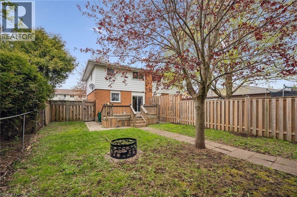 105 ORIOLE Parkway thumbnail 32