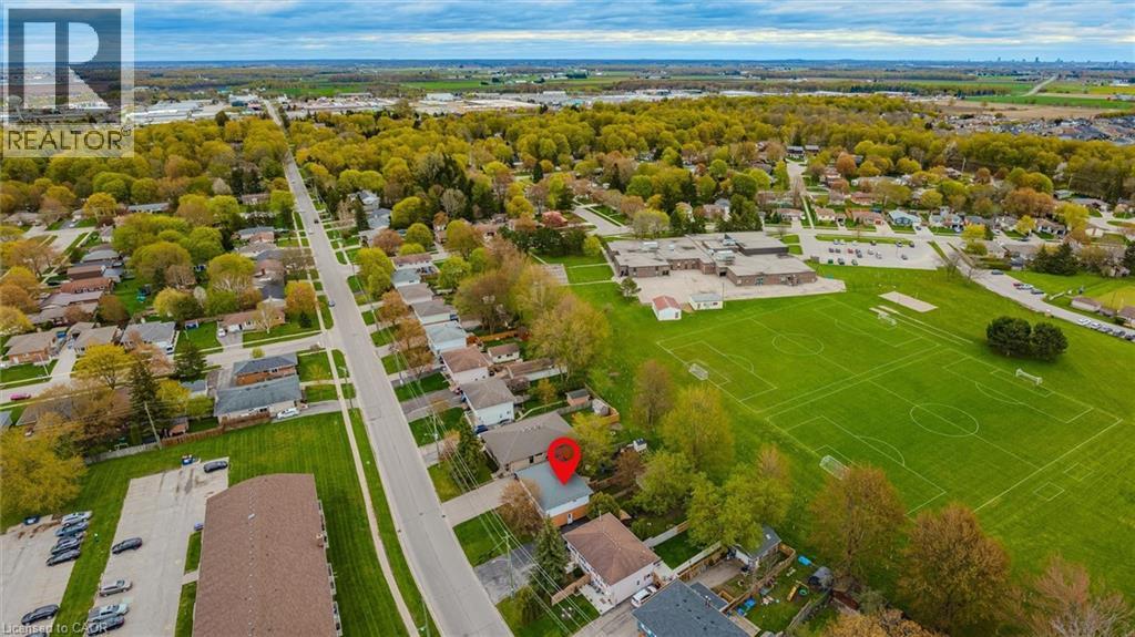 105 ORIOLE Parkway thumbnail 40