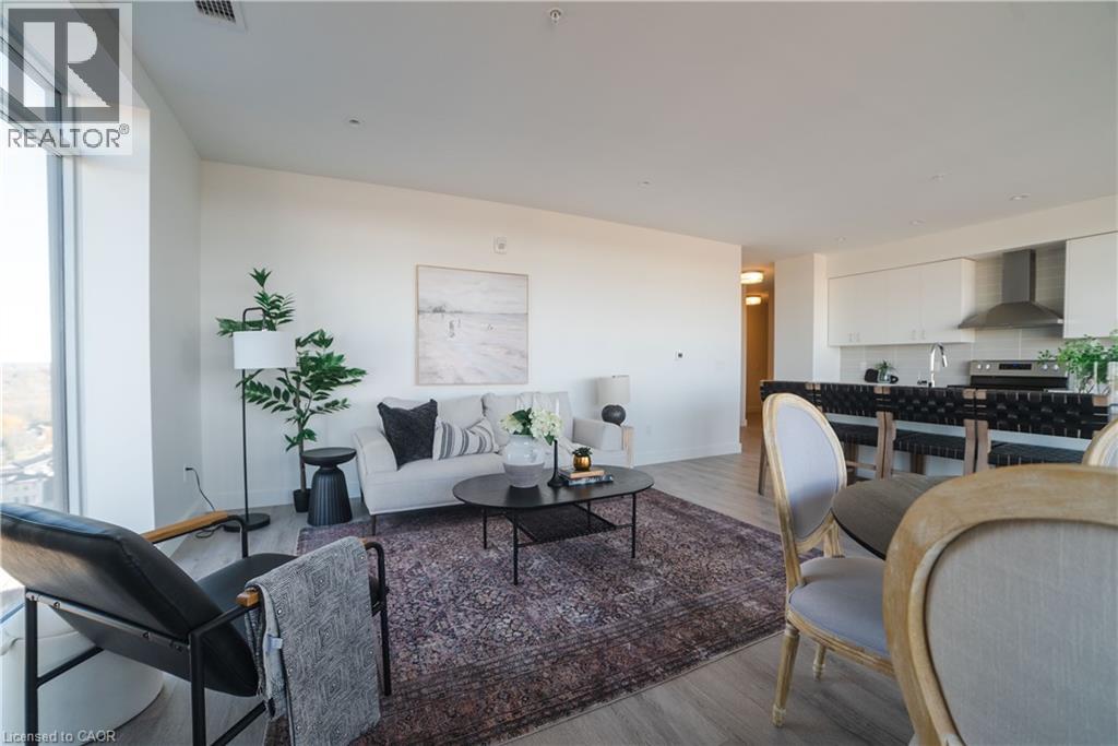 15 GLEBE Street Unit# 1701 thumbnail 10