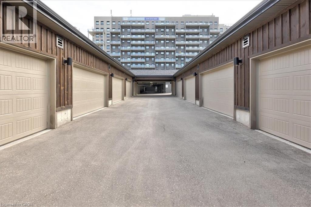 19 GUELPH Avenue Unit# 303 thumbnail 33