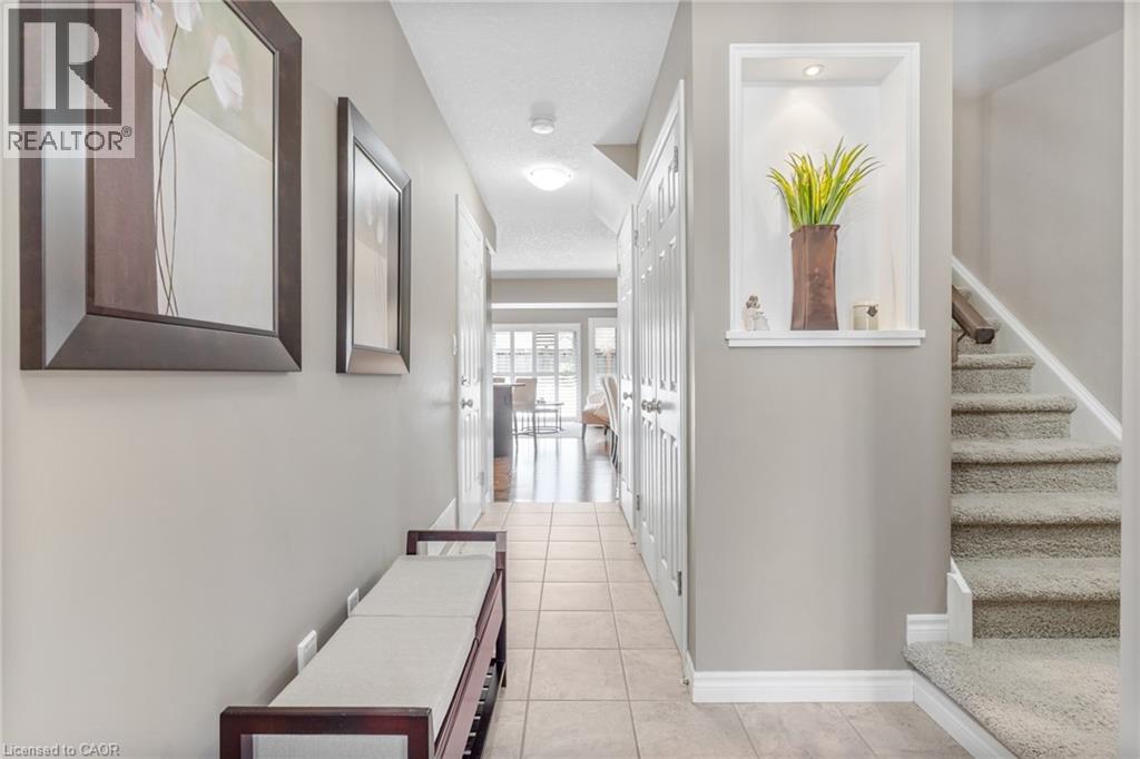 555 CHABLIS Drive Unit# 18 thumbnail 5