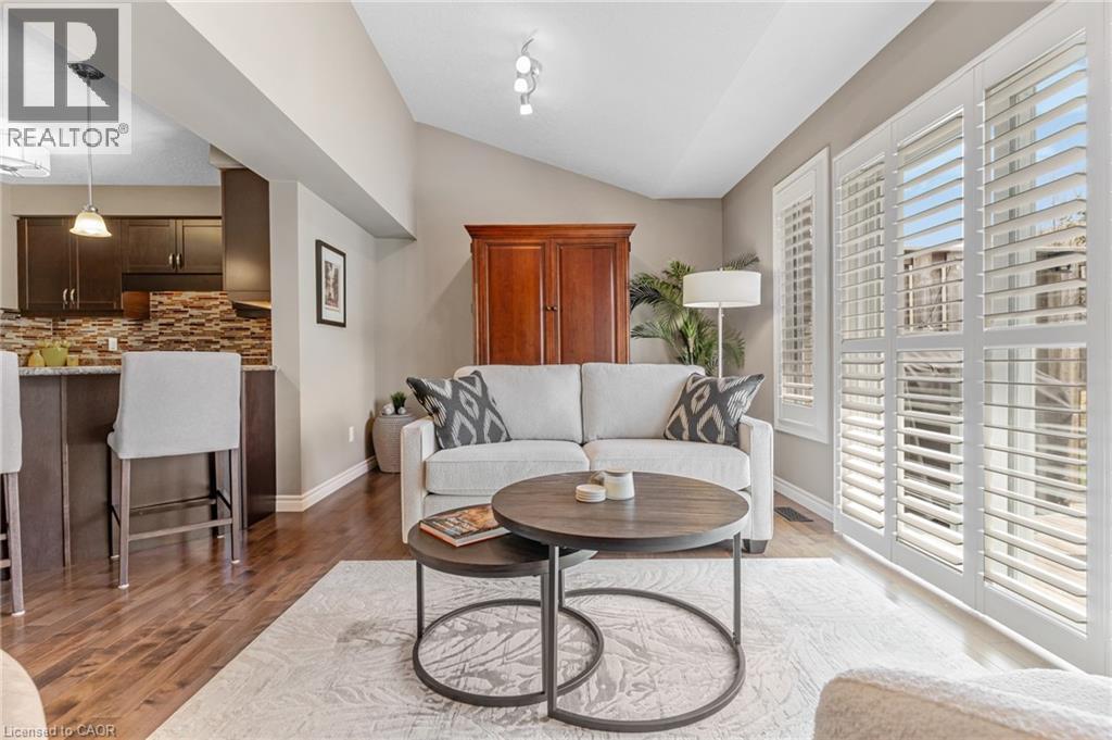 555 CHABLIS Drive Unit# 18 thumbnail 13